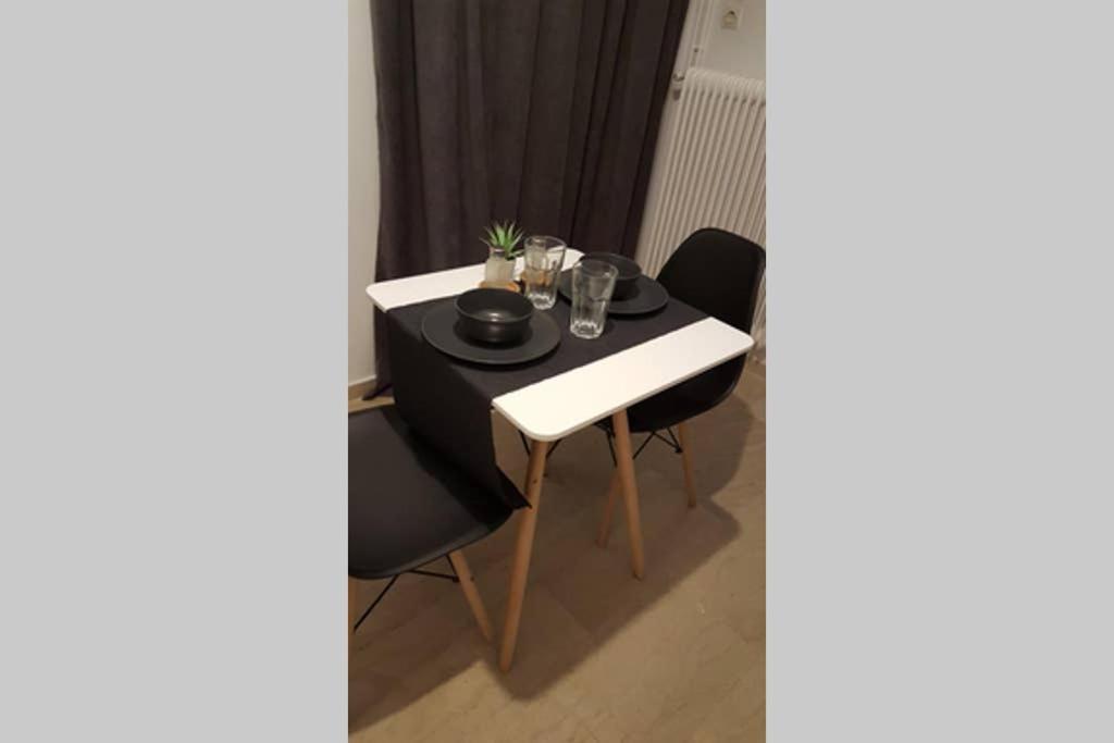 Apartment In The Heart Of The City 5 Лариса Экстерьер фото